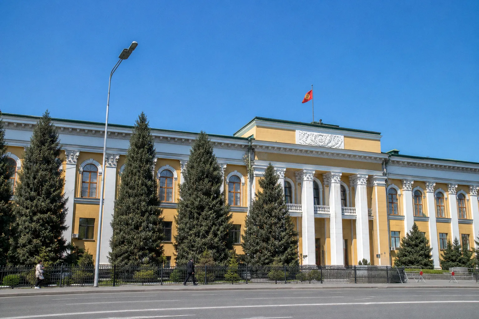 Регуляторы ЕАЭС обсудили ИИ и банковский надзор в Бишкеке